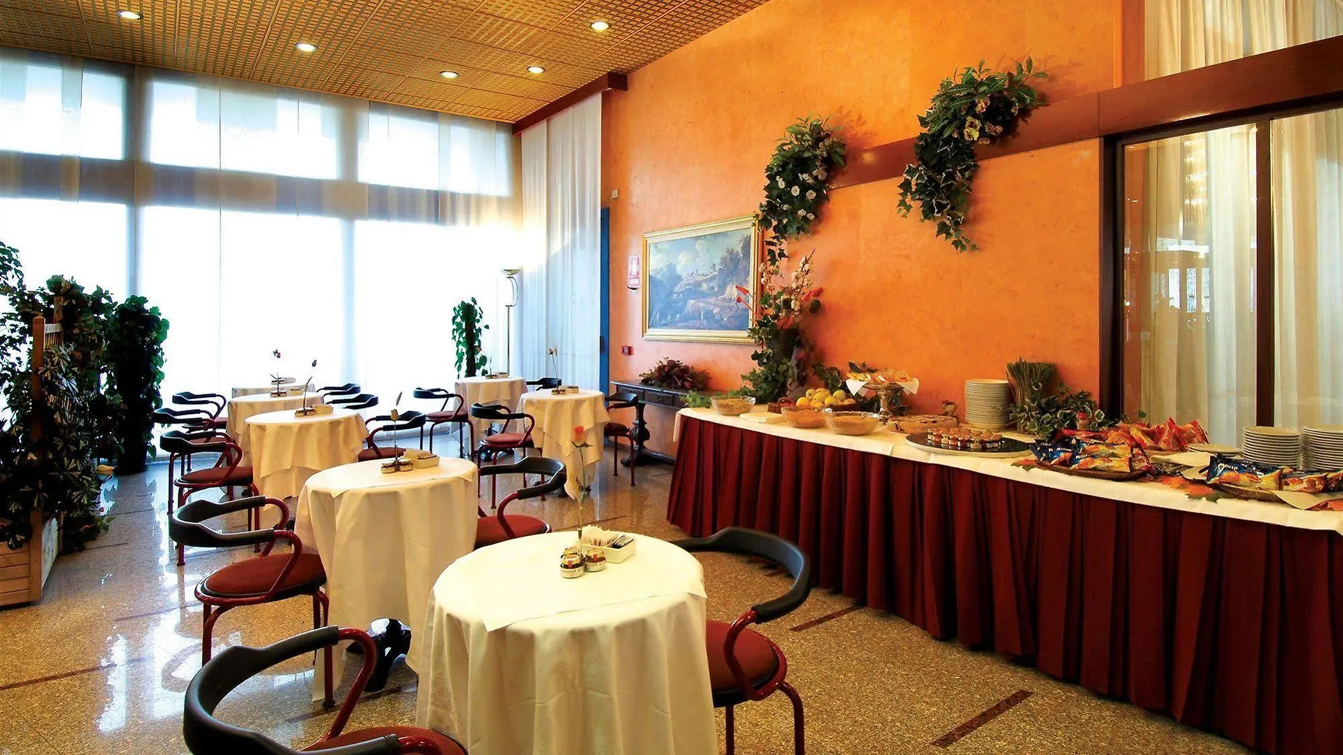 **** Aparthotel Unaway Hotel & Residence Quark Due Milano Italy