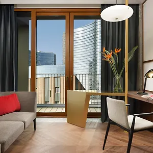 Otel Verticale | Esperienze, Milano