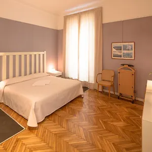 Apartment Borgonuovo Uno