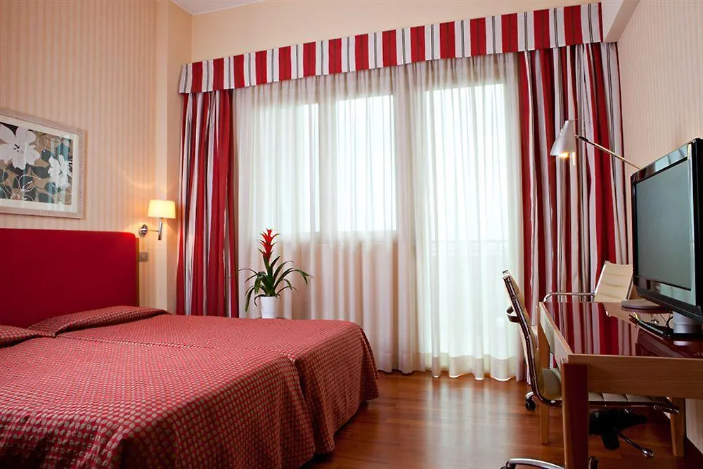 UNAWAY Hotel&Residence Quark Due Milano 4*,  Italia
