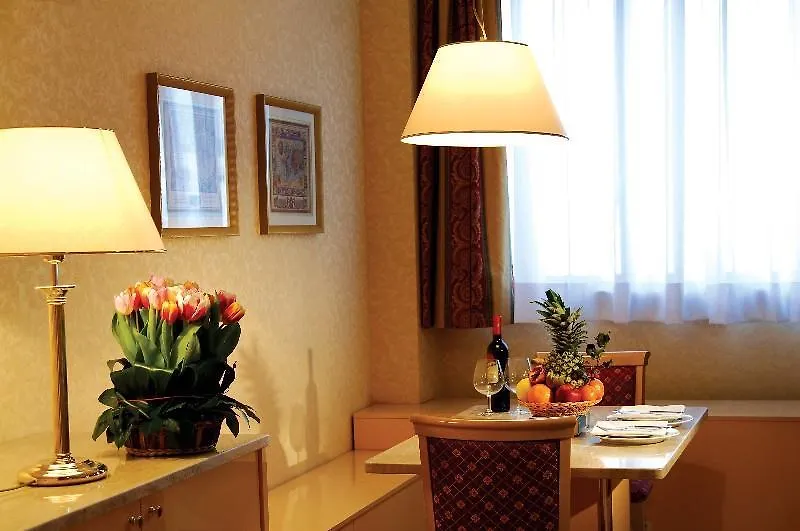 UNAWAY Hotel&Residence Quark Due Milano Italia