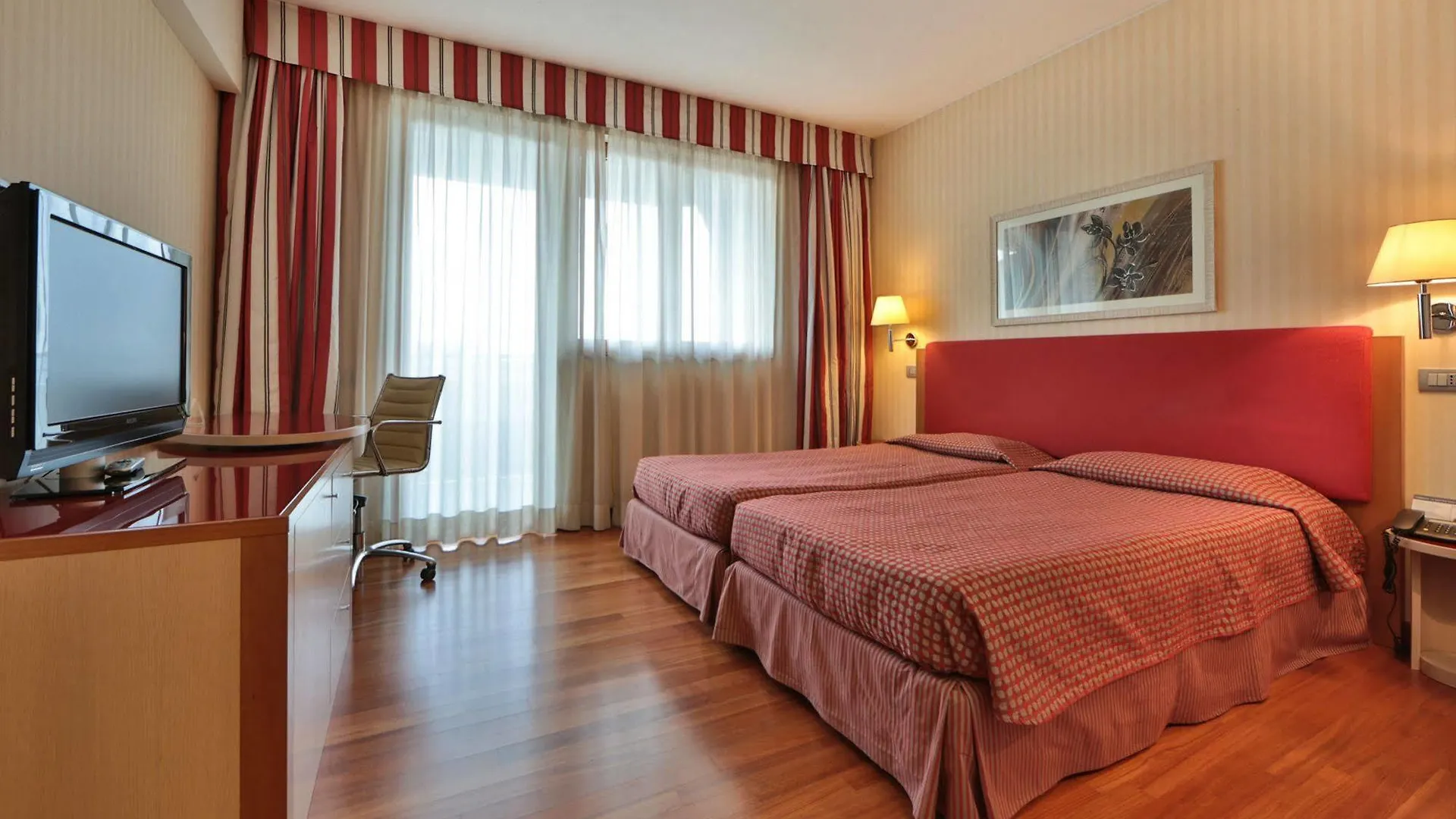 UNAWAY Hotel&Residence Quark Due Milano 4*,  Italia